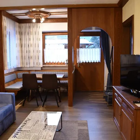 Gaestehaus Friedl Lägenhet *