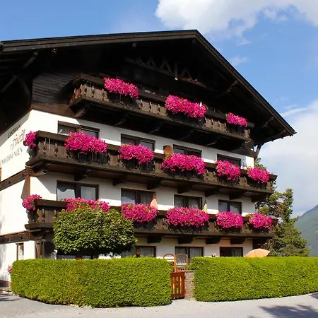 Lägenhet Gaestehaus Friedl *