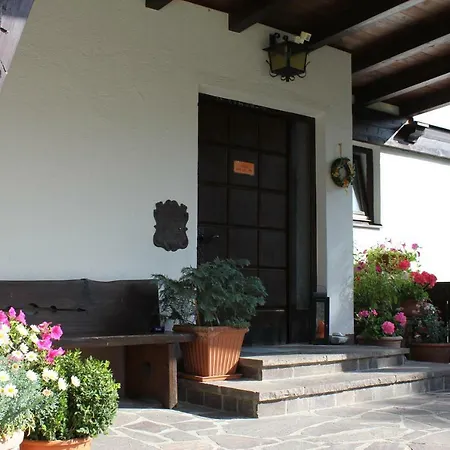 Gaestehaus Friedl Apartman